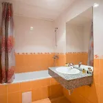 Hotel Perla Plaza 3*