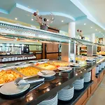 Hotel Perla Plaza 3*