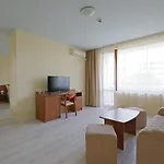 Perla Plaza 3*