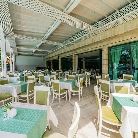Perla Plaza 3* بريمورسكو