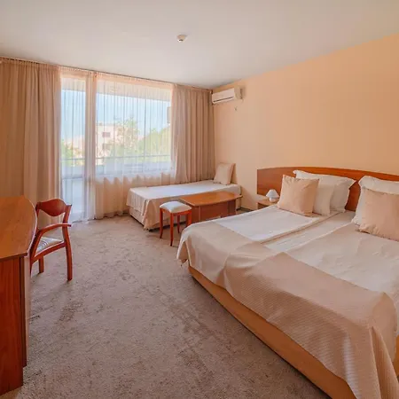 Szálloda Perla Plaza